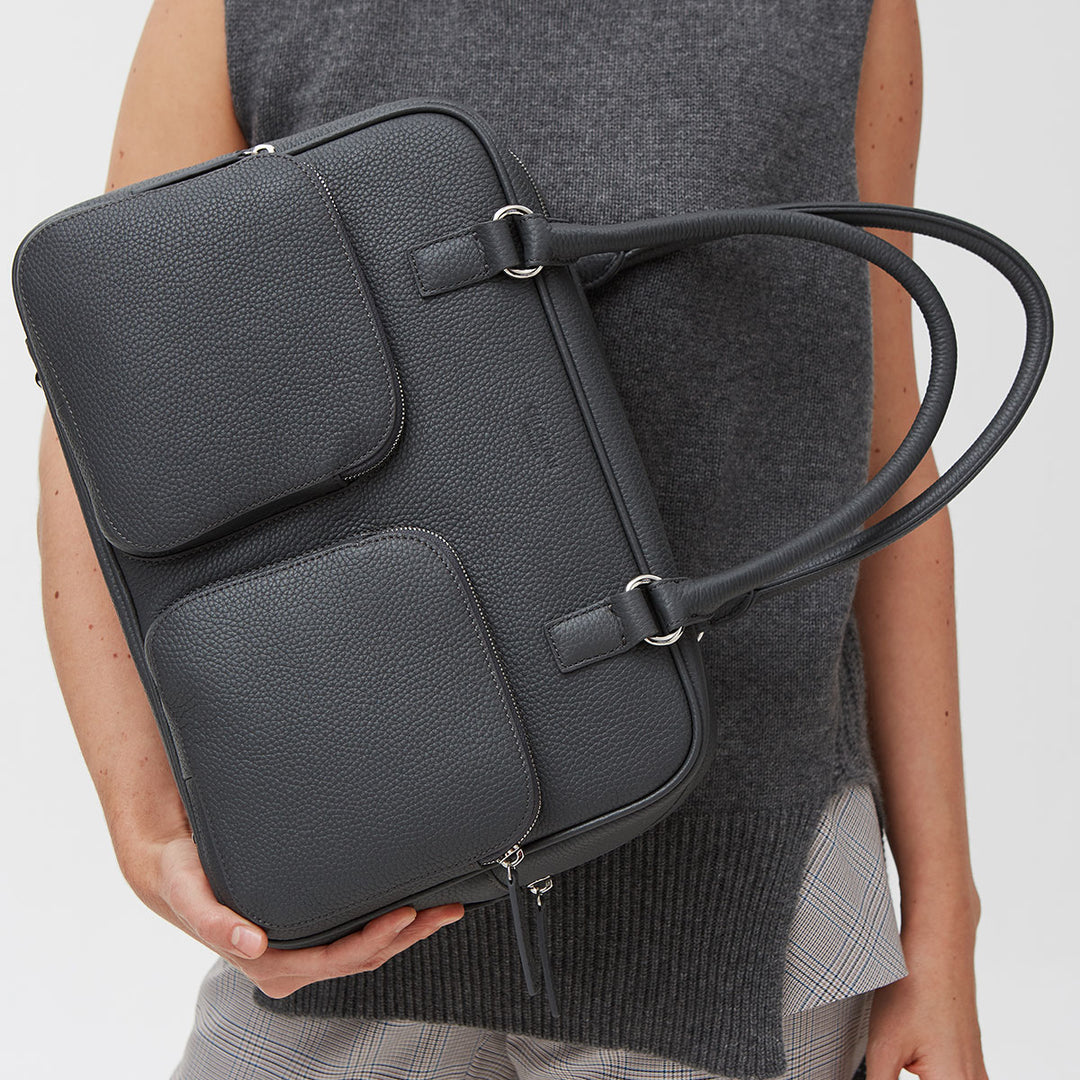 CHI CHI FAN City Bag Schwarz