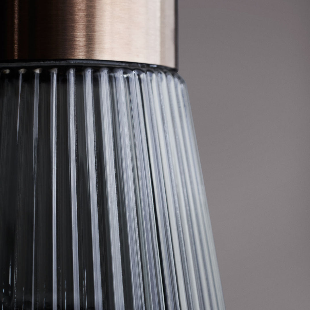 Rosendahl Grand Cru Wasserkaraffe Smoke 1 Liter Detailaufnahme