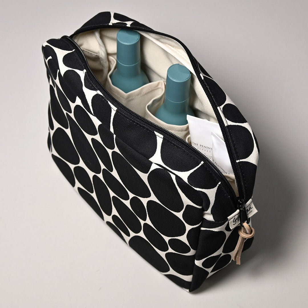 Gyllstad Kulturtasche Stenar XL Schwarz/Weiß