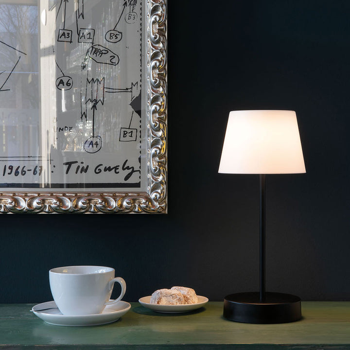 Remember LED Tischleuchte Oscar Pure