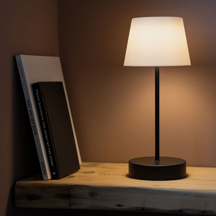 Remember LED Tischleuchte Oscar Pure