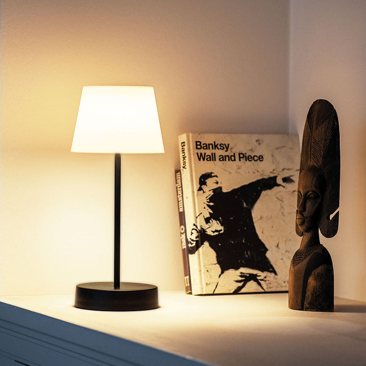 Remember LED Tischleuchte Oscar Pure