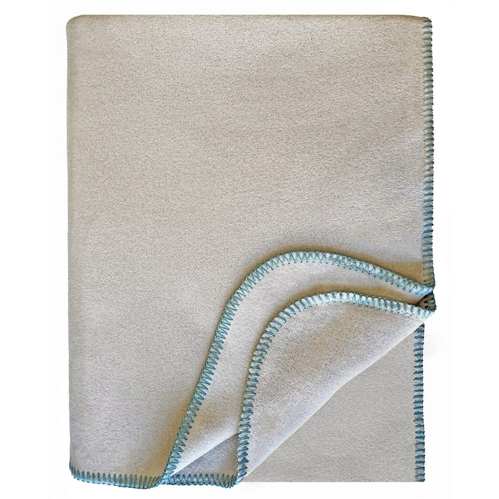 Eagle Products Fleecedecke LISSY 160 × 200 cm greige mit farbiger Kontrastnaht in eisblau