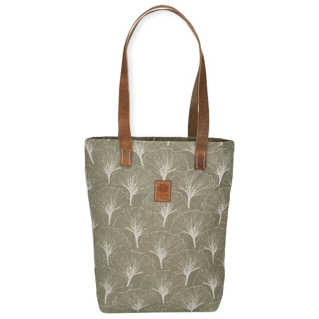 Umhängetasche Gingko-Bag Farbe sage mit langen Lederhenkel von Dorothee Lehnen 