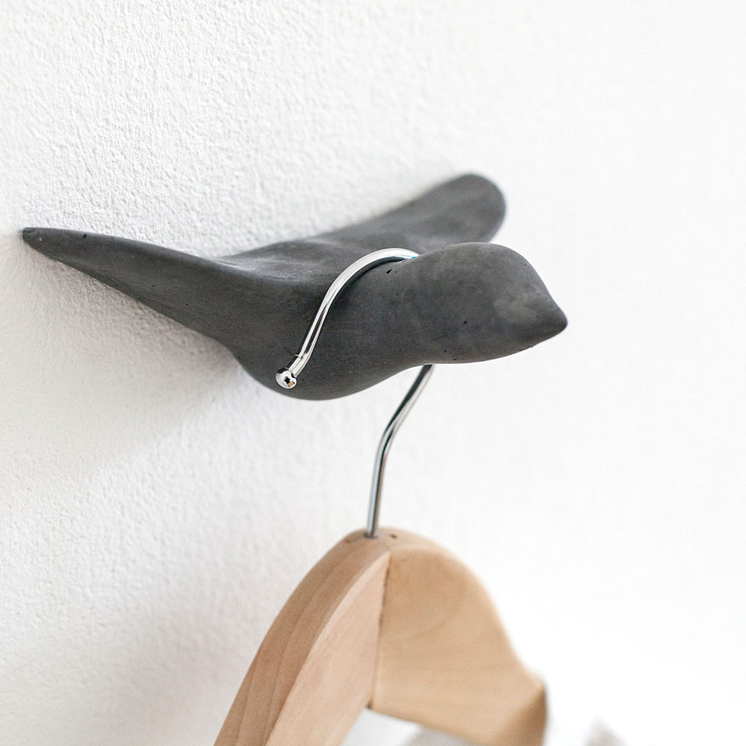 Thomas Poganitsch Wandhaken Vogel Schwarz