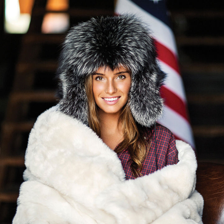 Newport Webpelzdecke Whistler Polarbär